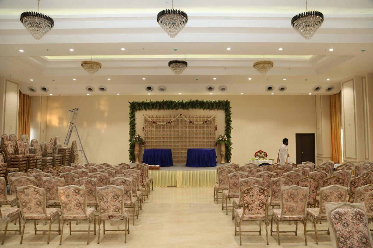 Hotel Skanda Palace Thiruttani 외부 사진