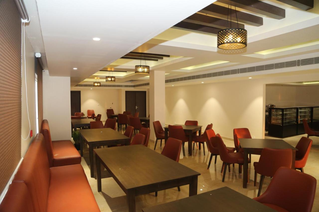 Hotel Skanda Palace Thiruttani 외부 사진